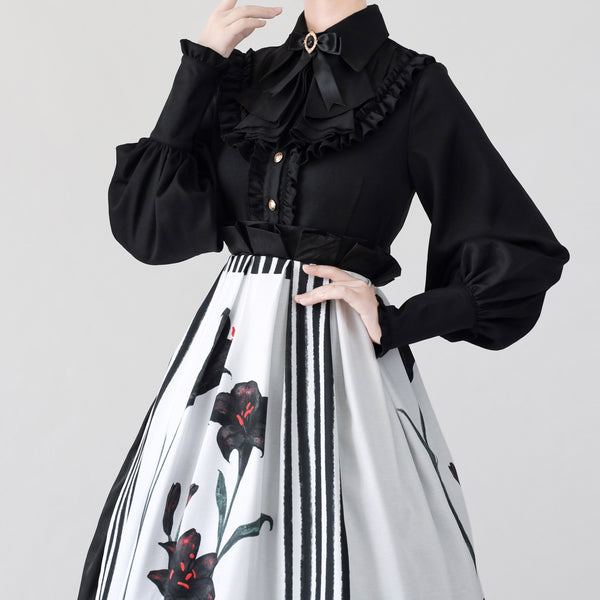 Victorian blouse of jet-black lady