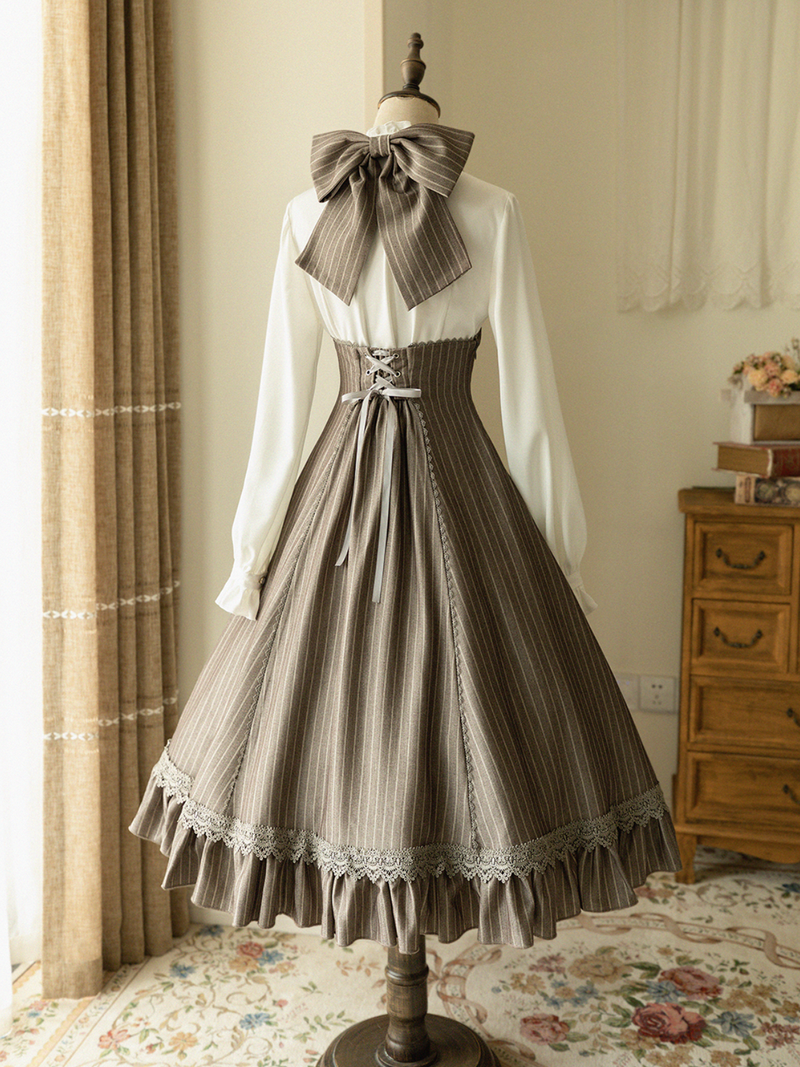 Victorian Letterジャンパースカート