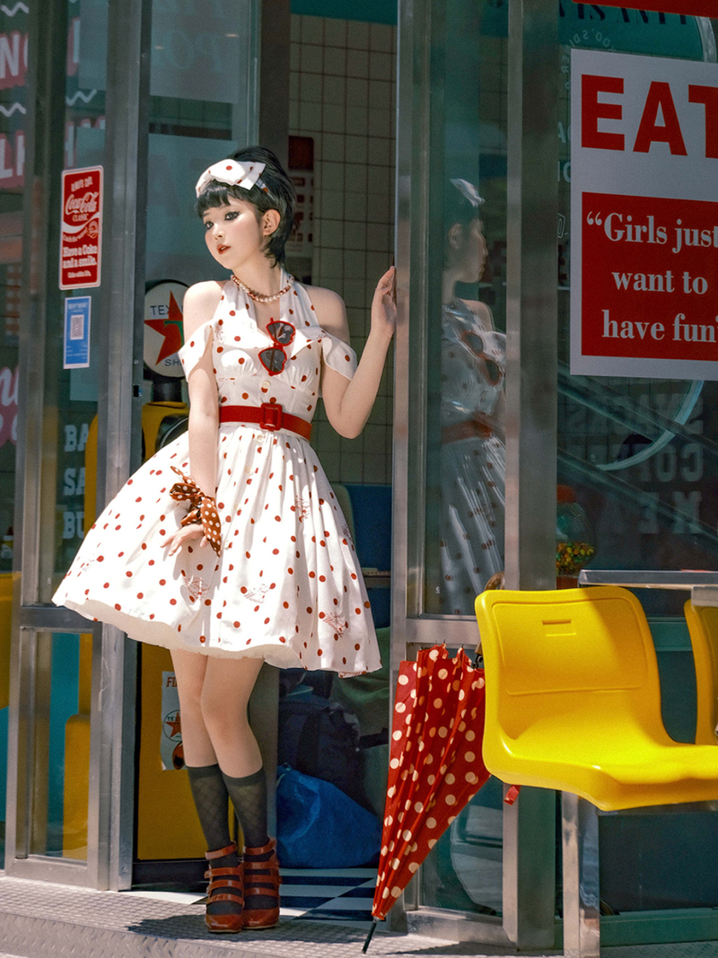 Movie actress polka dot retro dress
