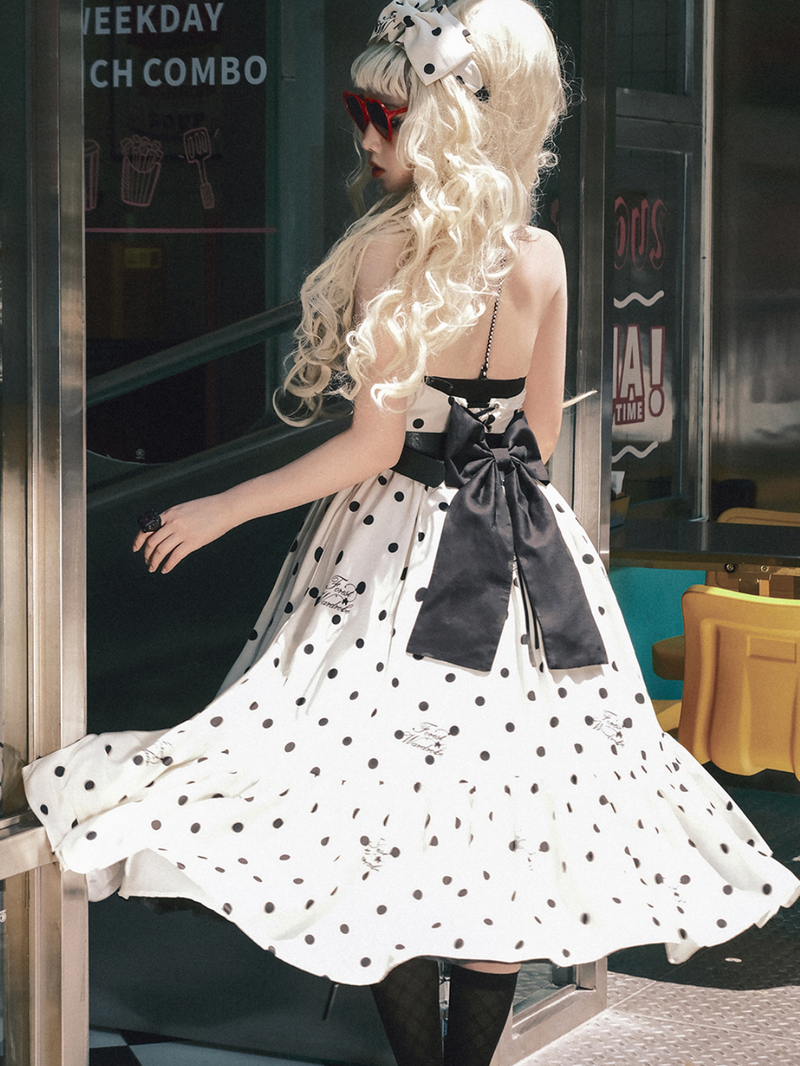 Polka dots sales retro fashion