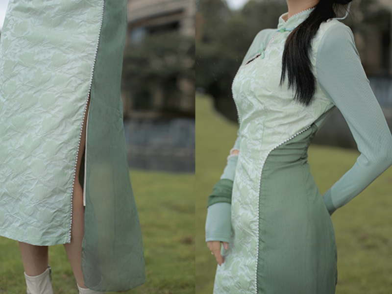 A cheongsam dress and a cheongsam vest with scattered petioles on a white-green ground