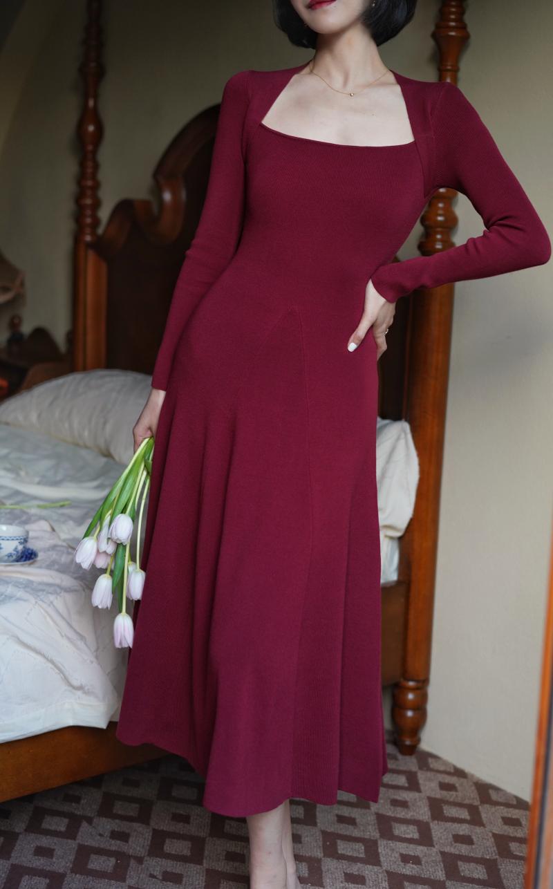 Choker slim knit dress for ladies