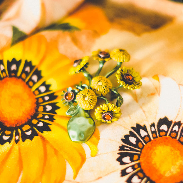 sunflower vintage brooch