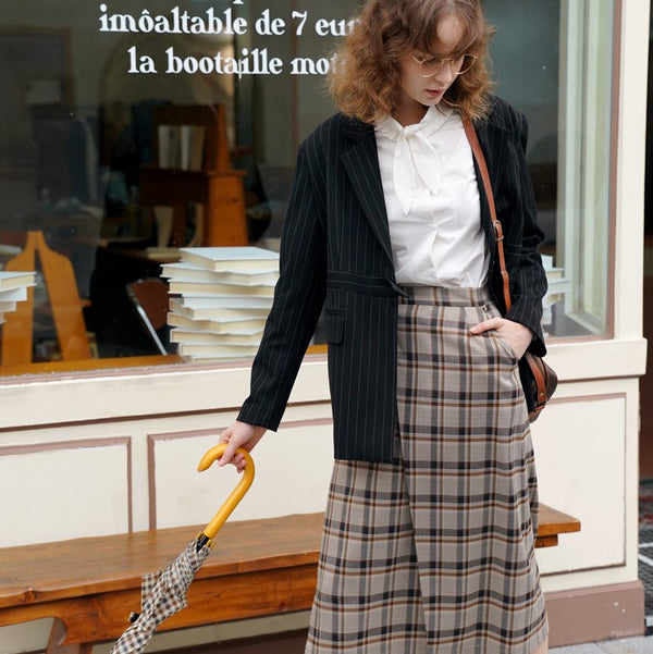 Black Lady Classical Striped Jacket and Pants