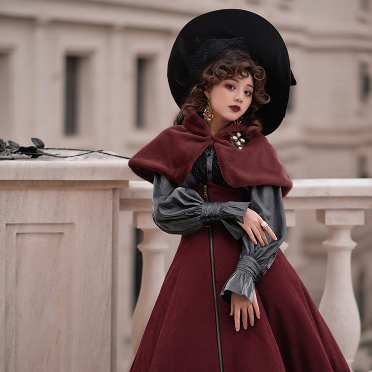 Western queen's elegant cape