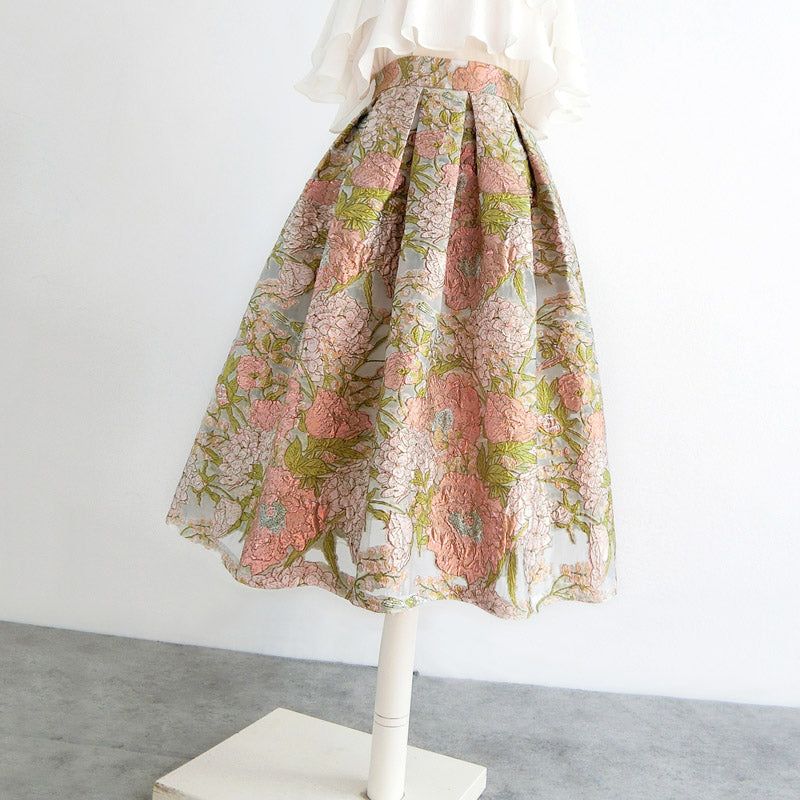 Light Cherry Blossom Crowd Hepburn Skirt