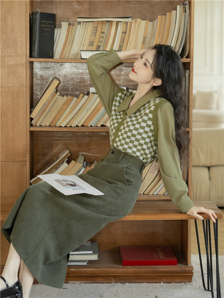 Gray-green plaid vest blouse and corduroy skirt 