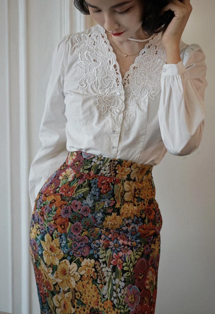 oil painting pencil skirt