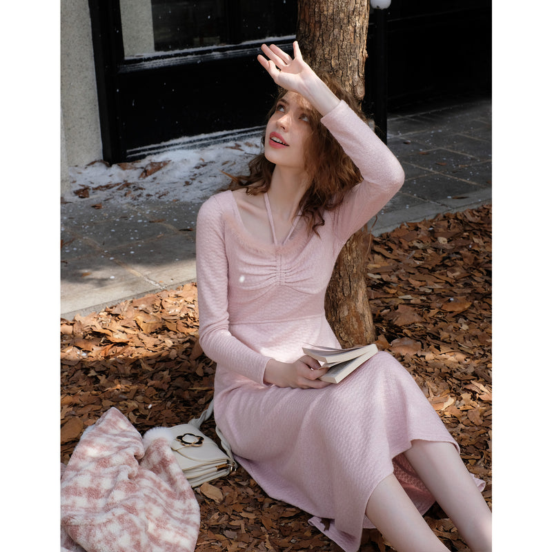 Western lady's slim dress