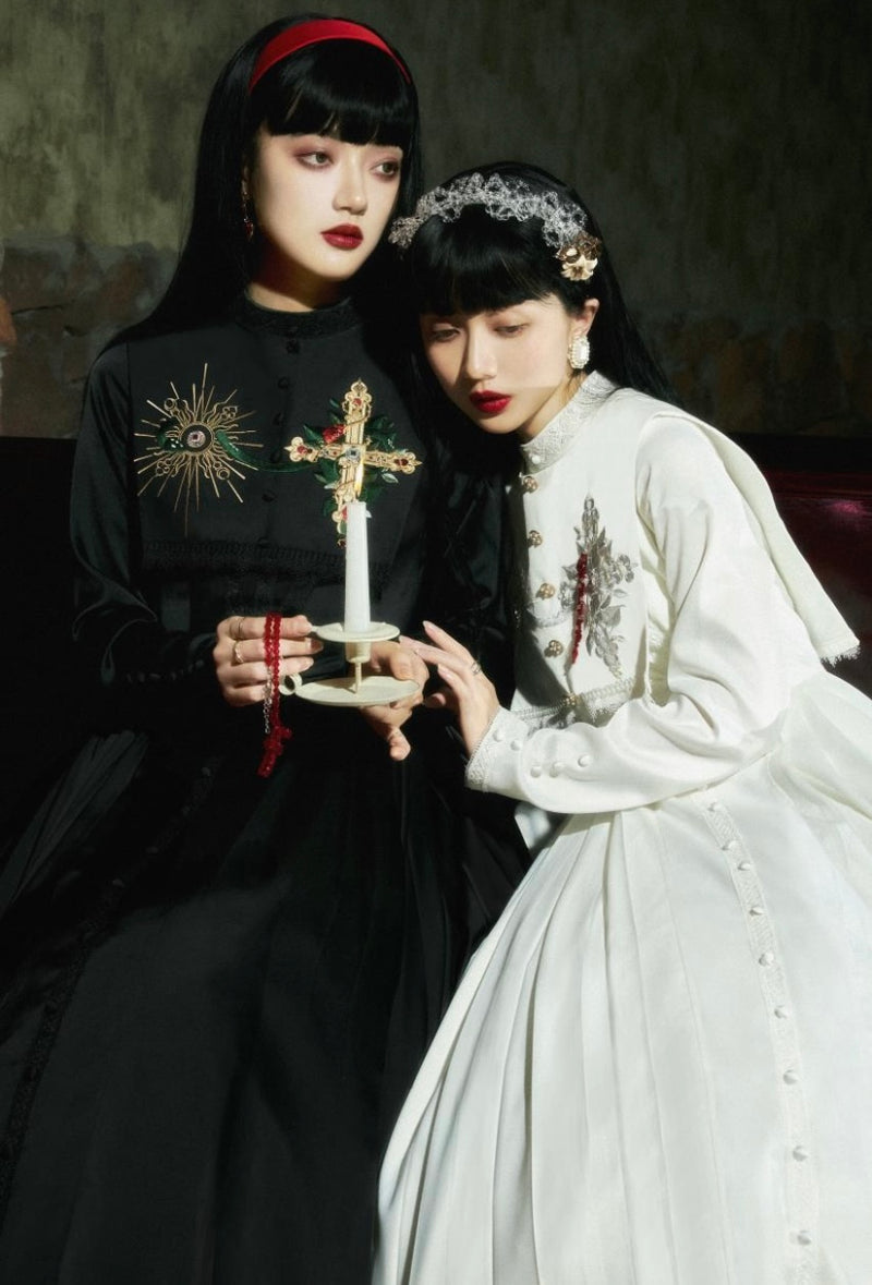 純白の修道女の刺繍クラシカルワンピース – ManusMachina