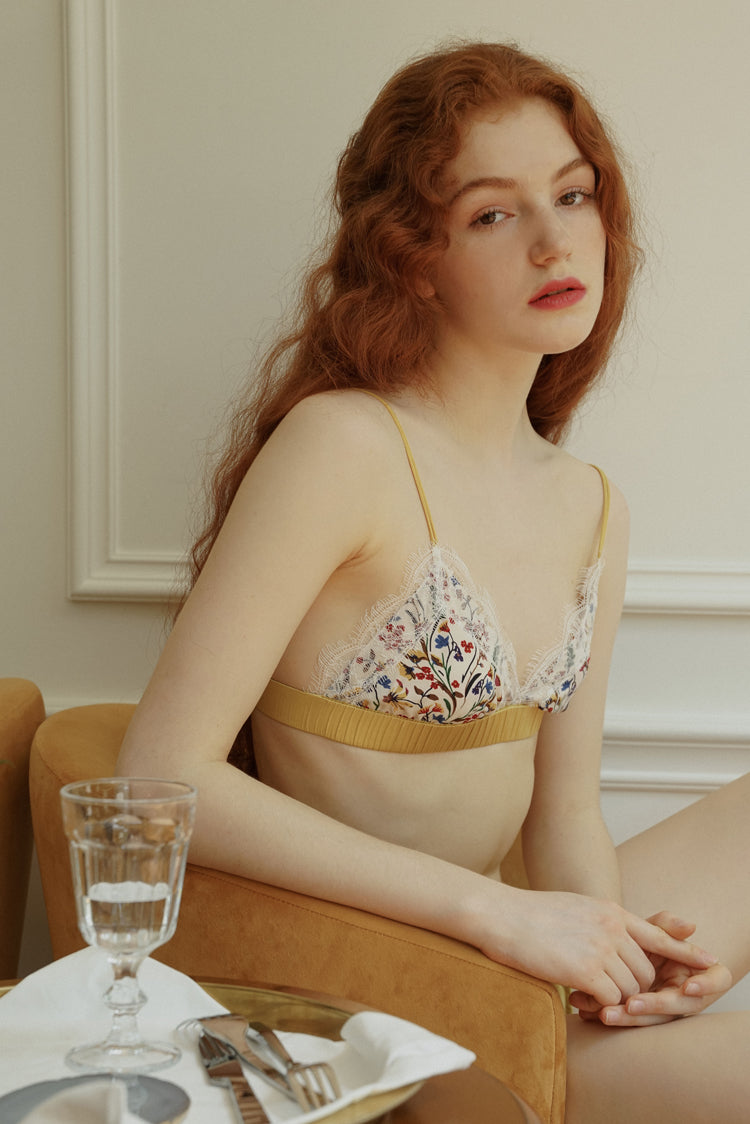 Flower cluster French silk bra