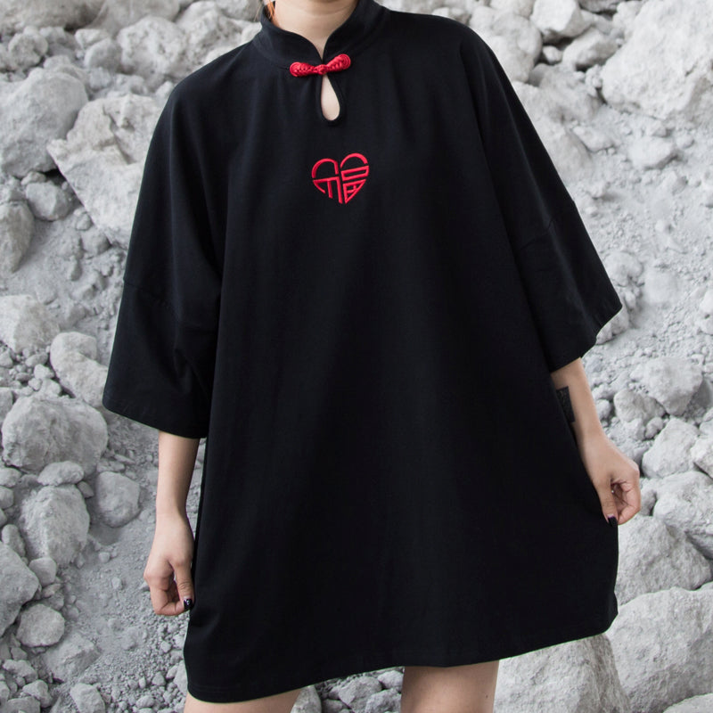 Heart Embroidered Chinese T-shirt