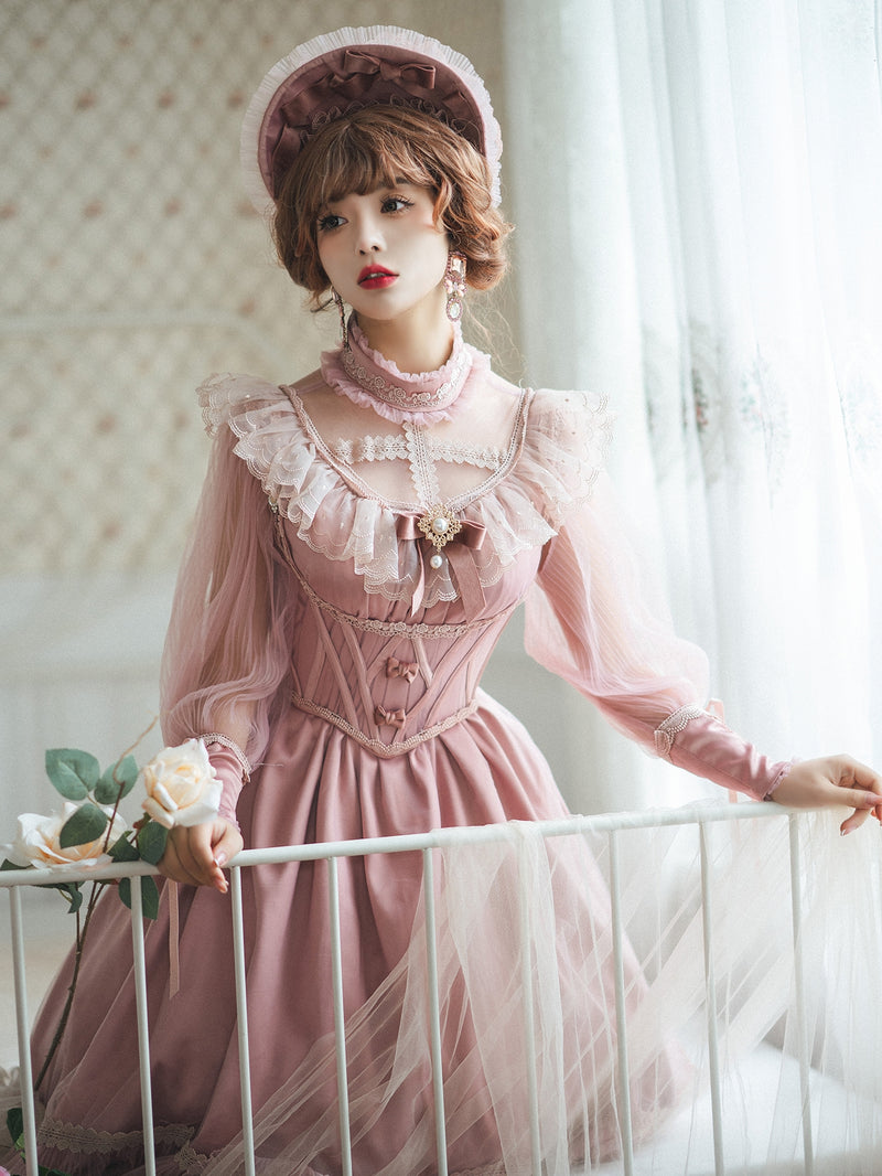 Gosho-zome Lady's Embroidered Elegant Dress [Planned to be shipped in mid-April 2023]