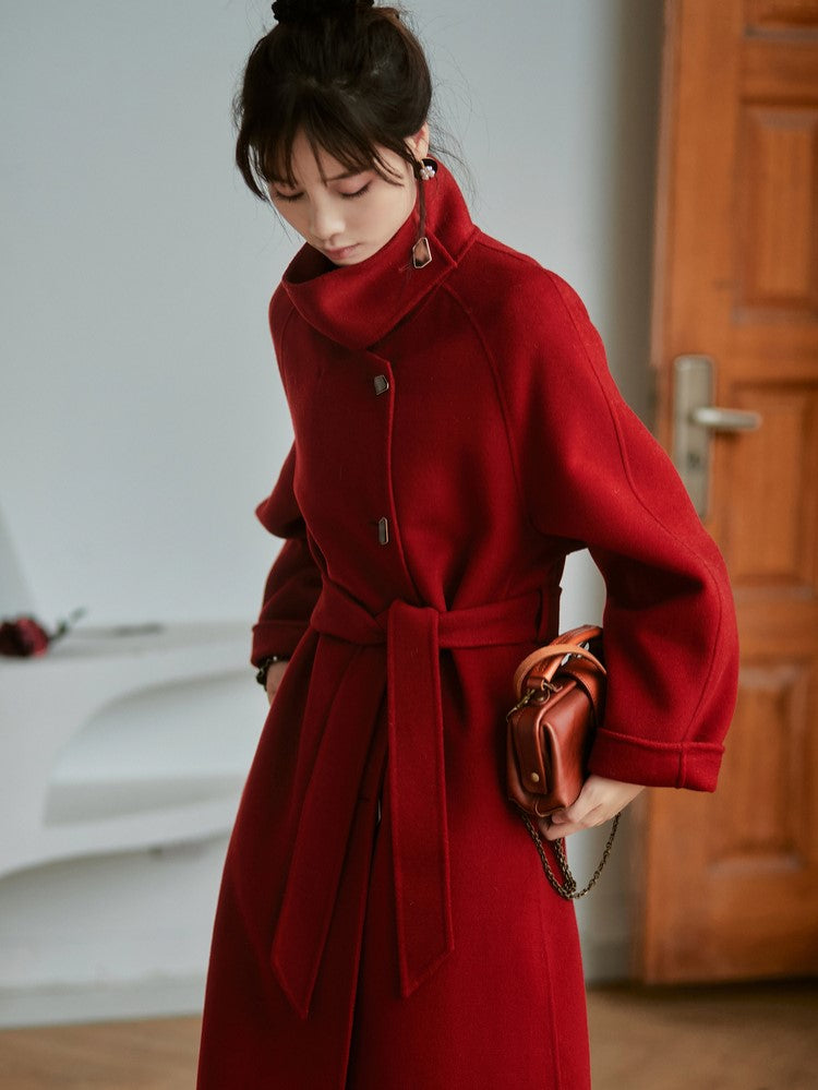 赤色　ウールのコート