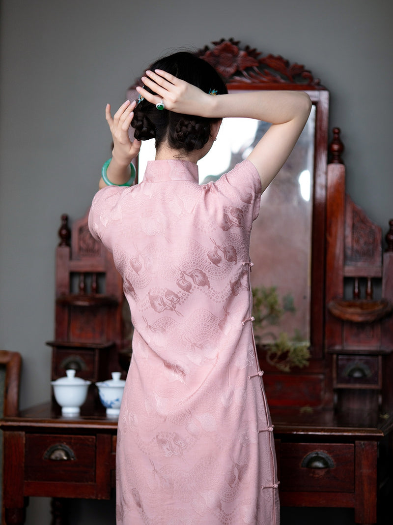 Gosho-dyed Chinese dress