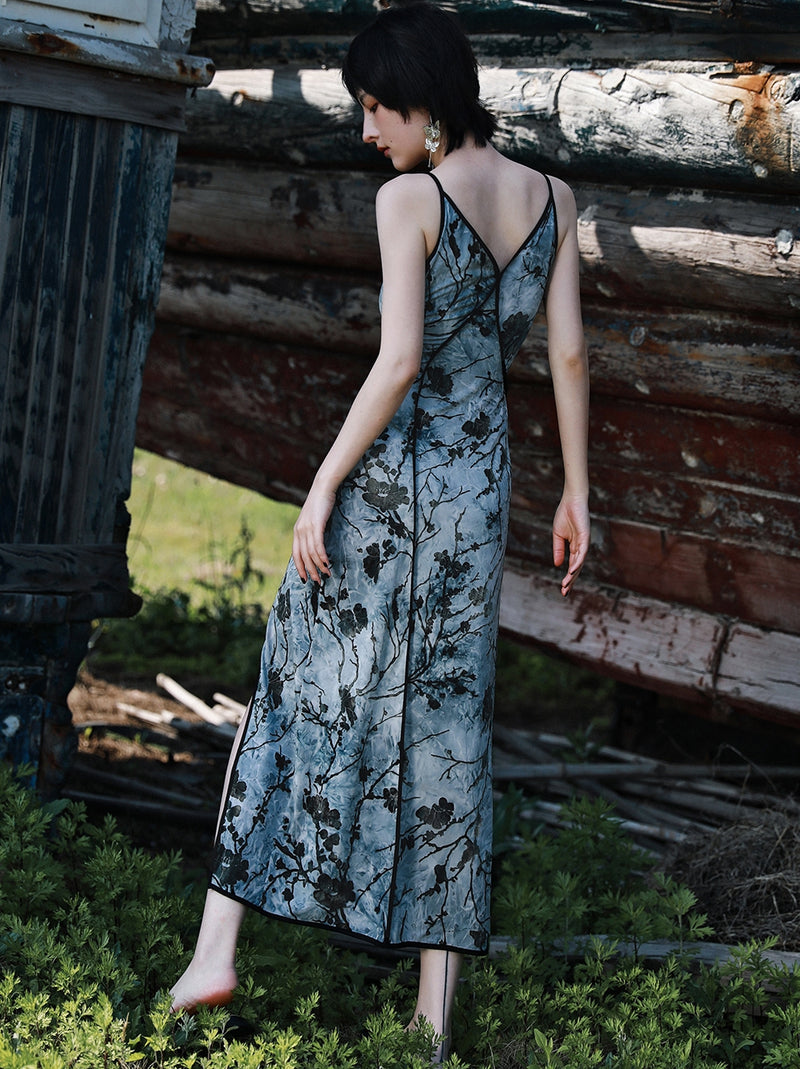 Dark flower pattern camisole dress
