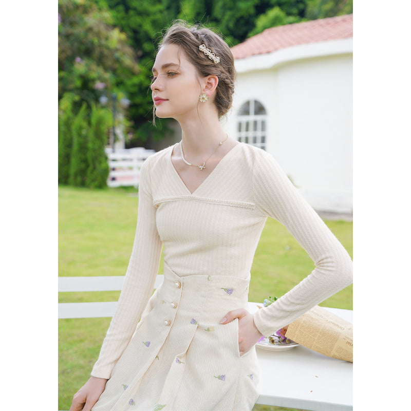 Lady of the Moonlight Slim Knit