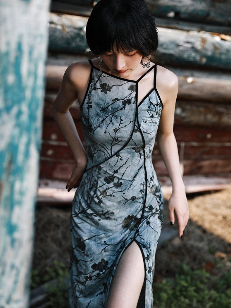 Dark flower pattern camisole dress