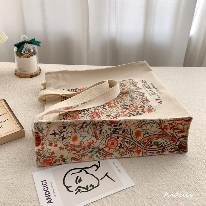 William Morris Flower Patternトートバッグ – ManusMachina