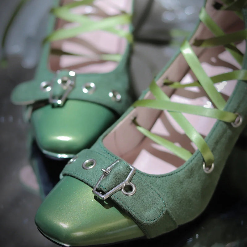 Light green lady's square toe heel pumps [Planned to be shipped in early April 2023]