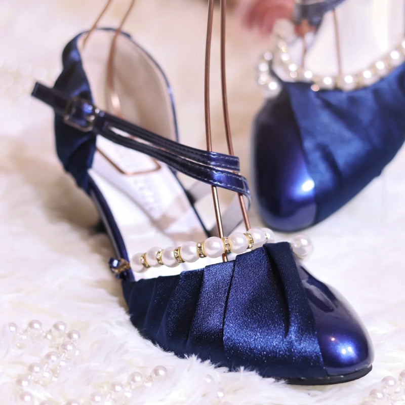 Navy blue lady's pearl round toe heel pumps [Planned to be shipped late May - early June 2023]