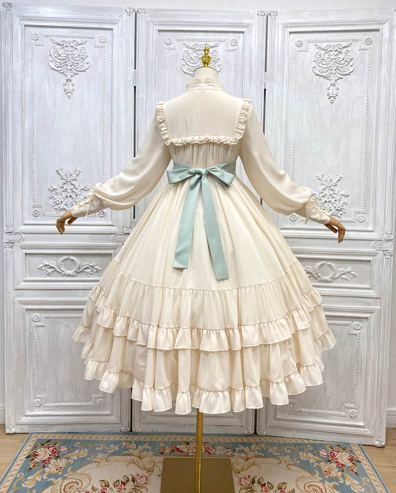Classical dress for a young lady[Planned to be shipped from early August to late August 2023]