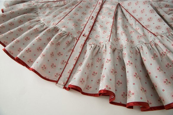 Jacquard Dress of Bouquet of Western Real Cherry Blossoms