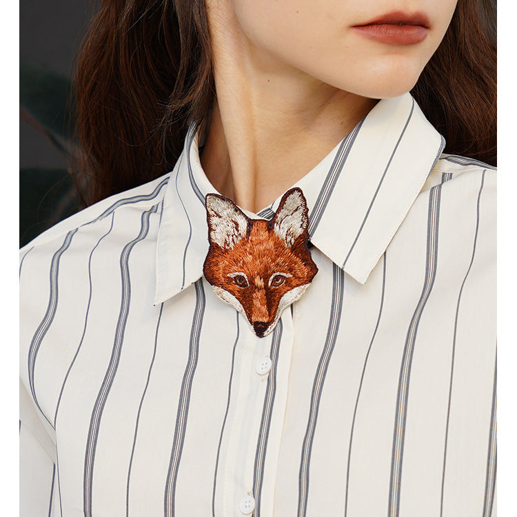 fox embroidery collar