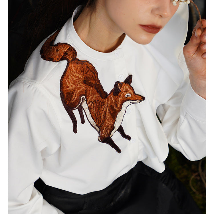 Fox embroidery asymmetric blouse