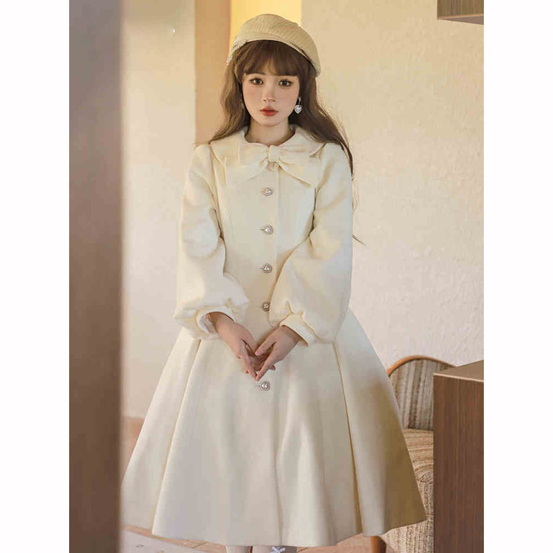 An elegant ribbon coat for an innocent young lady 