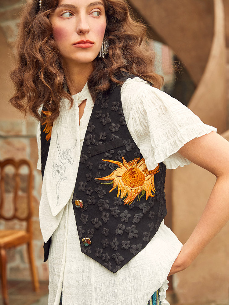 Sunflower embroidery jacquard vest