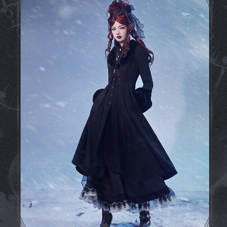 Gorgeous Queen's Elegant Long Coat [Planned to be shipped from mid to late March 2023]