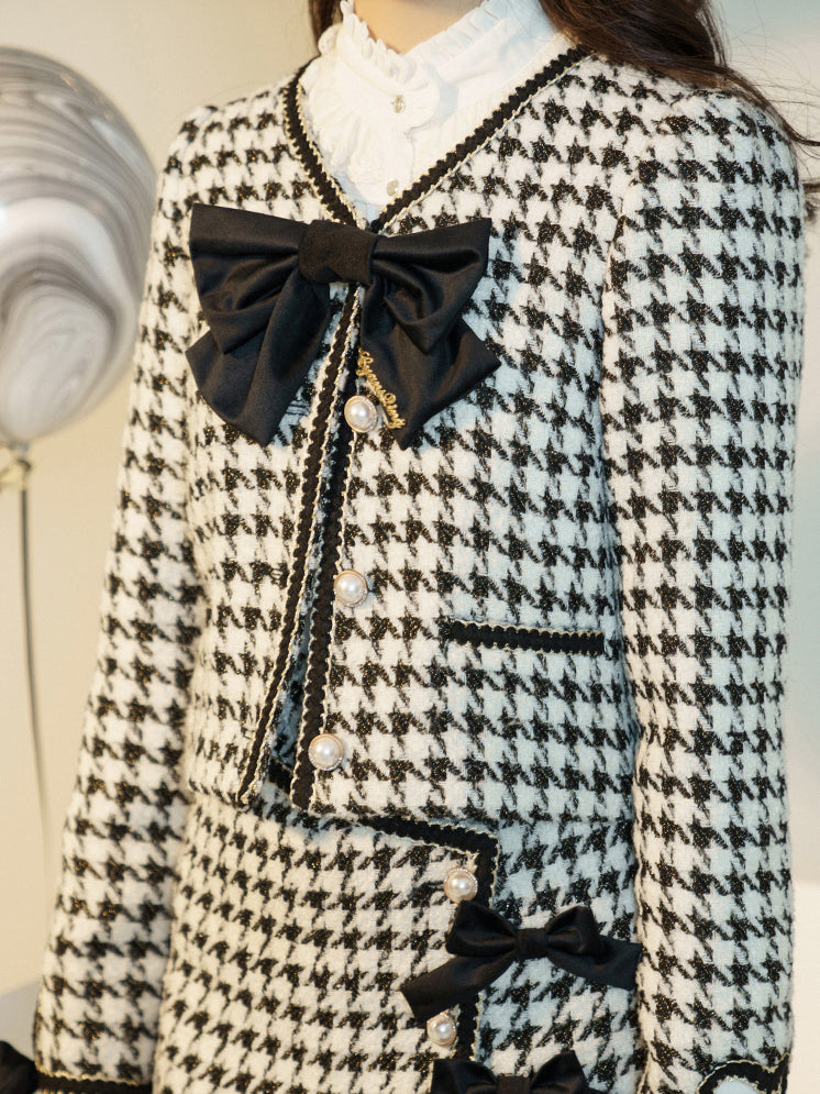 Black and white houndstooth ribbon jacket and skirt