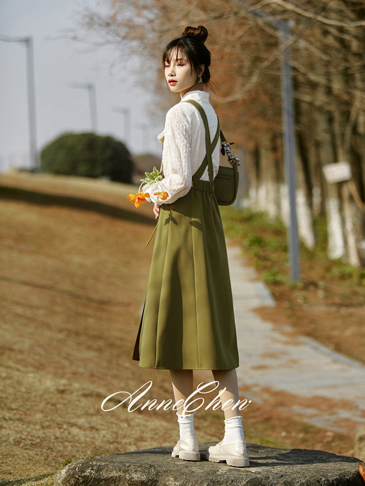Forest thick red strap skirt