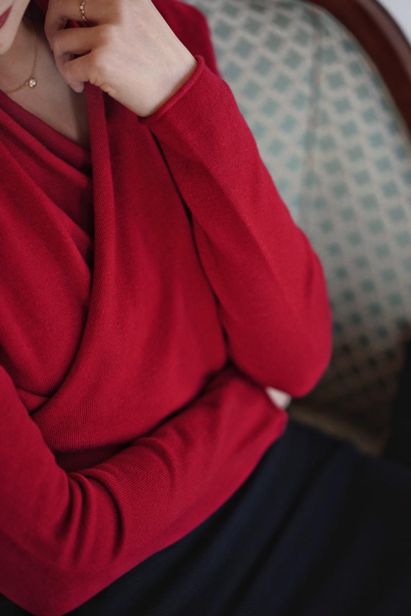 Crimson Lady Knitted Sweater
