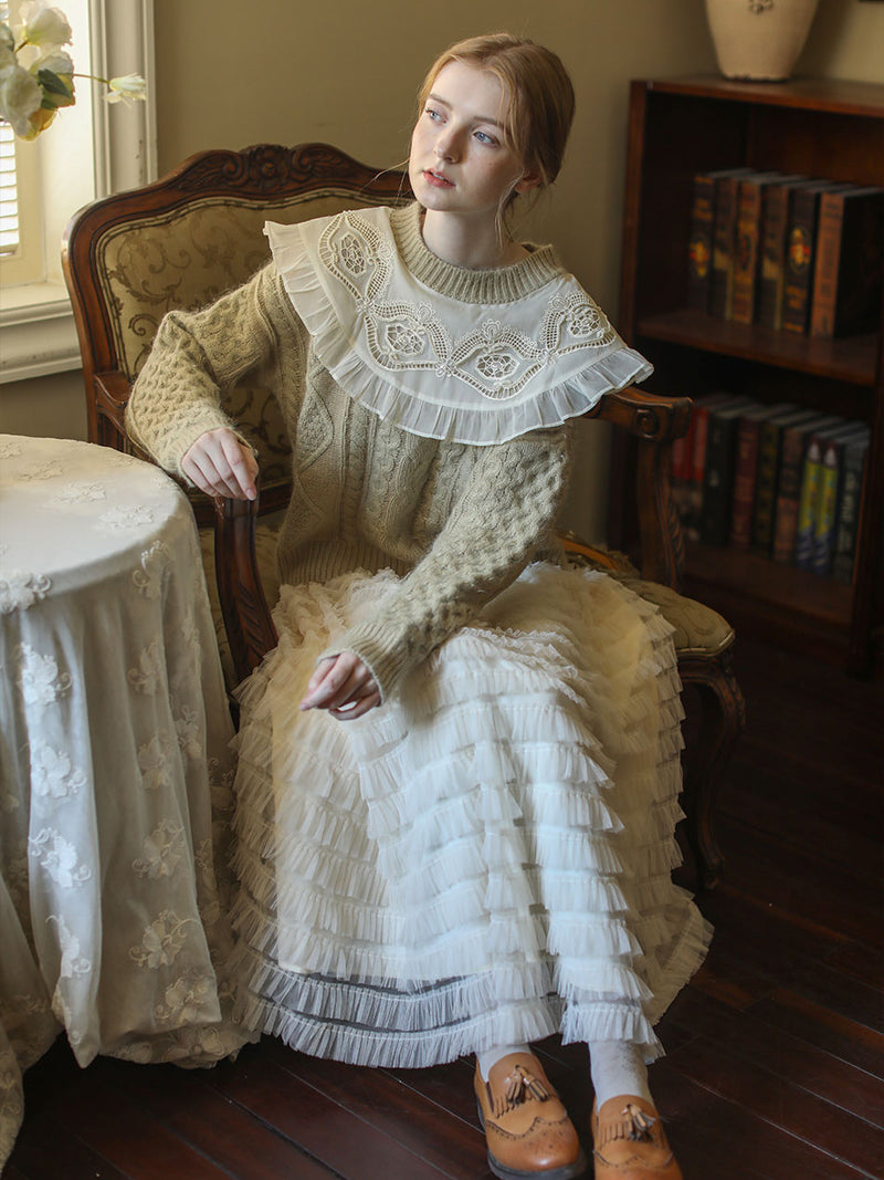 Aran embroidery knit sweater