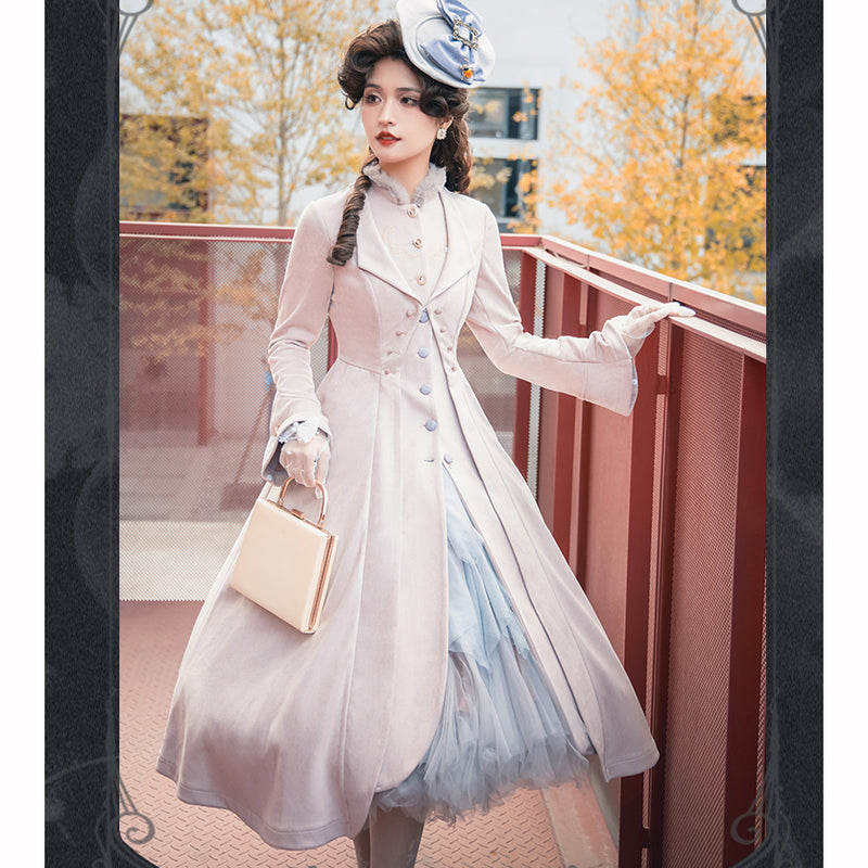 Gorgeous Queen's Elegant Long Coat [Planned to be shipped from mid to late March 2023]