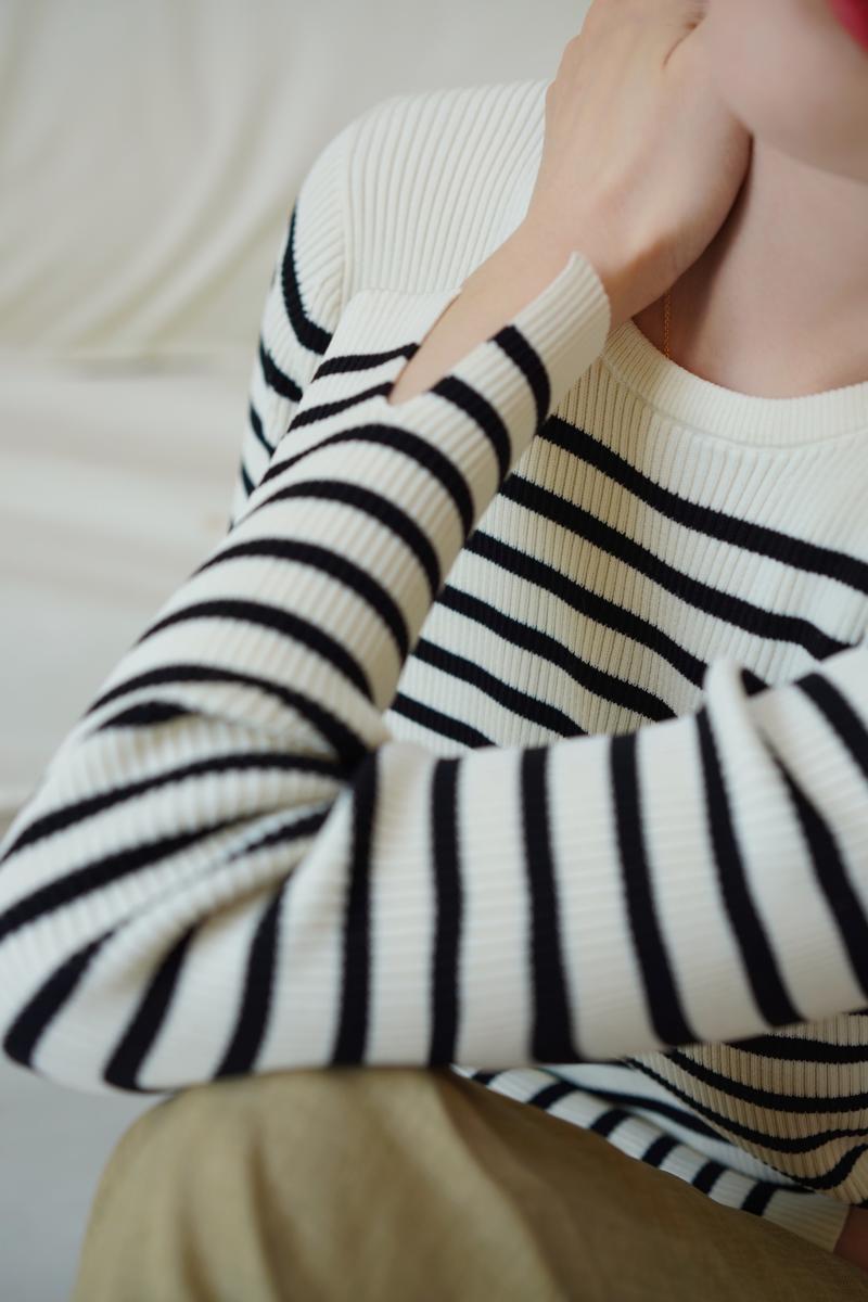 Black and white striped slim knit