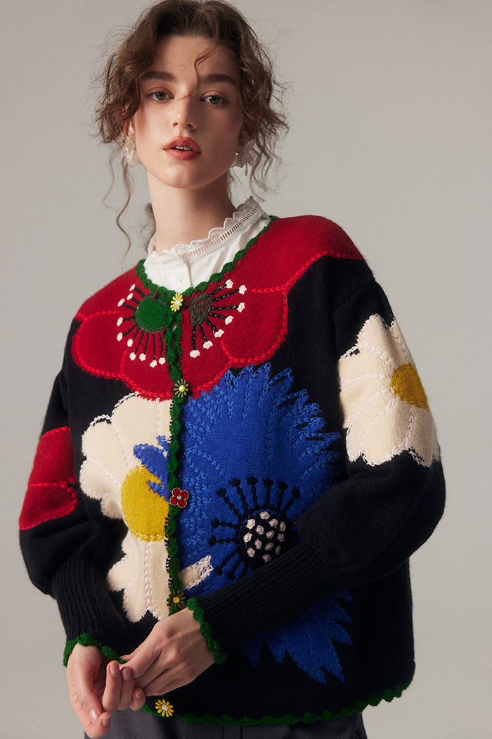 Embroidered knitted cardigan with large flowers