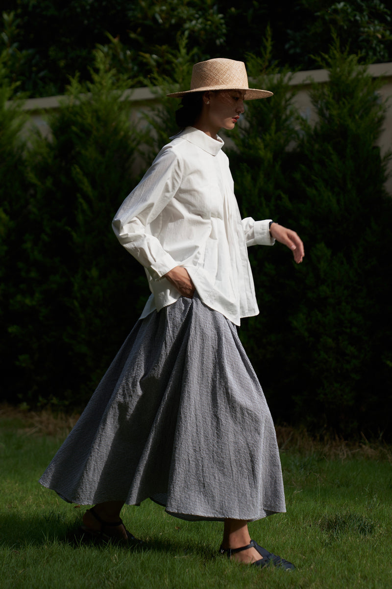 British lady's high neck pleated blouse