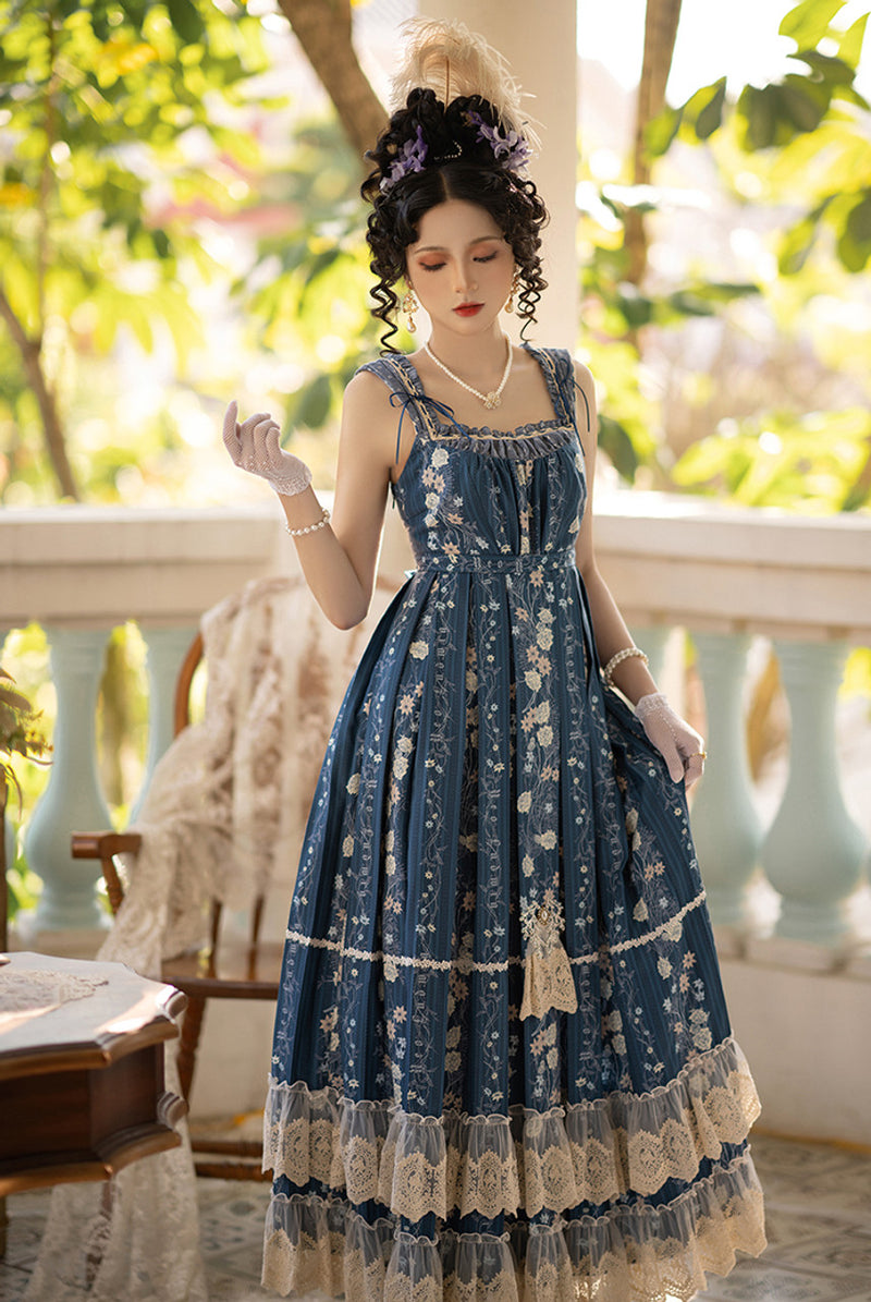 Splendid Queen Floral Sleeveless Dress