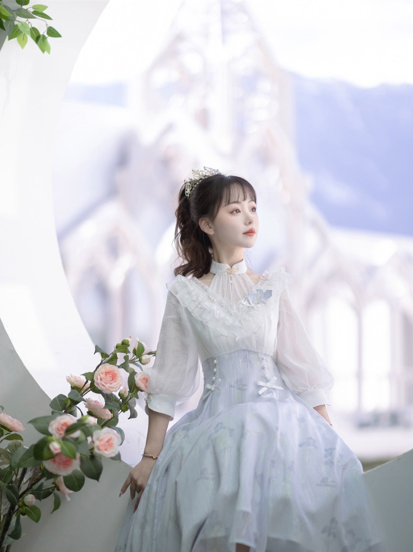 manusmachina 薄藤の菖蒲の花柄ワンピース 薄藤の菖蒲の花柄ワンピース – ManusMachina