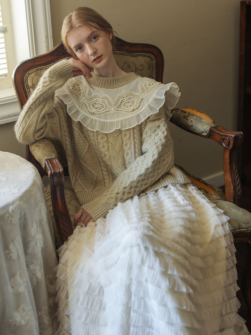 Aran embroidery knit sweater