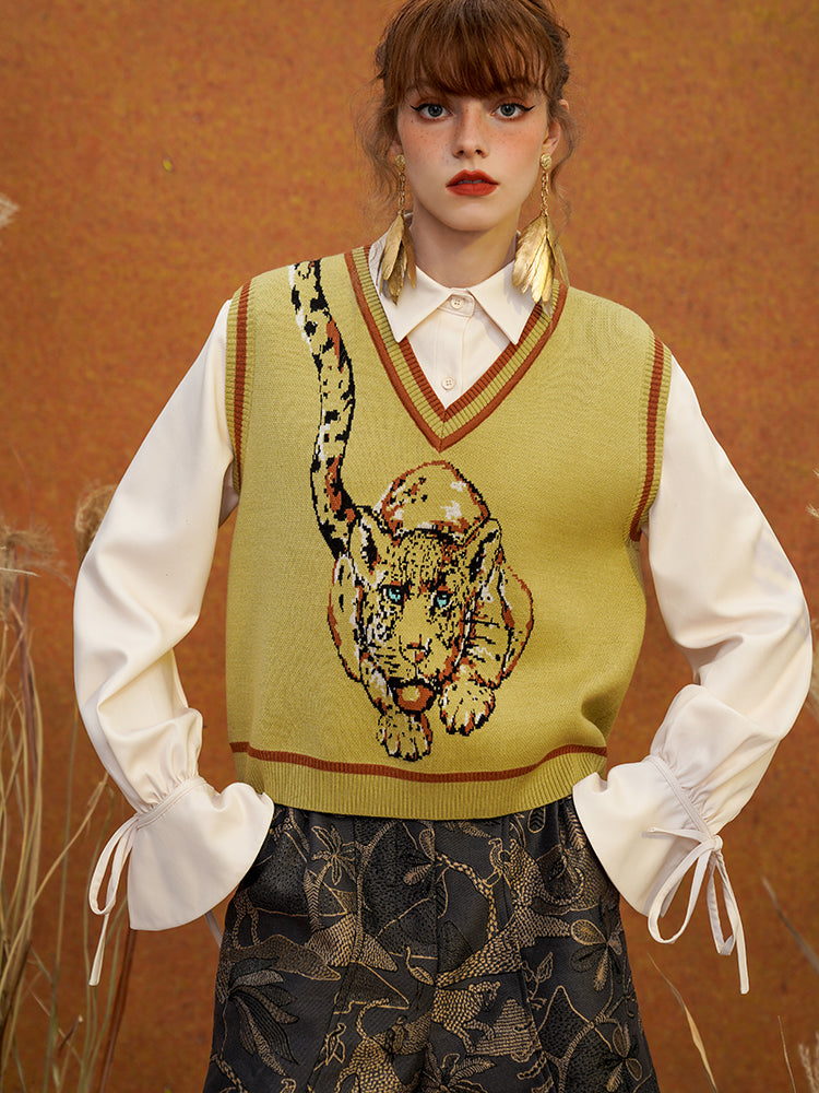 wet-eyed leopard knit vest
