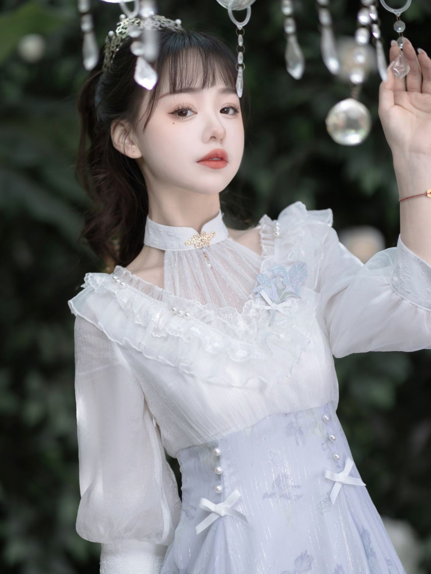 manusmachina 薄藤の菖蒲の花柄ワンピース 薄藤の菖蒲の花柄ワンピース – ManusMachina