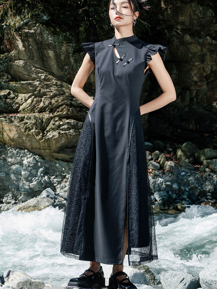 Black lady's embroidered cheongsam long dress
