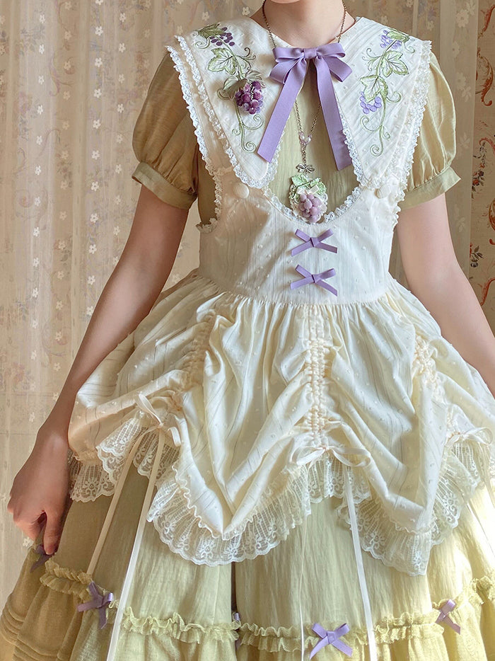 Purple grape embroidered apron [Planned to be shipped from late May to mid-June 2023]