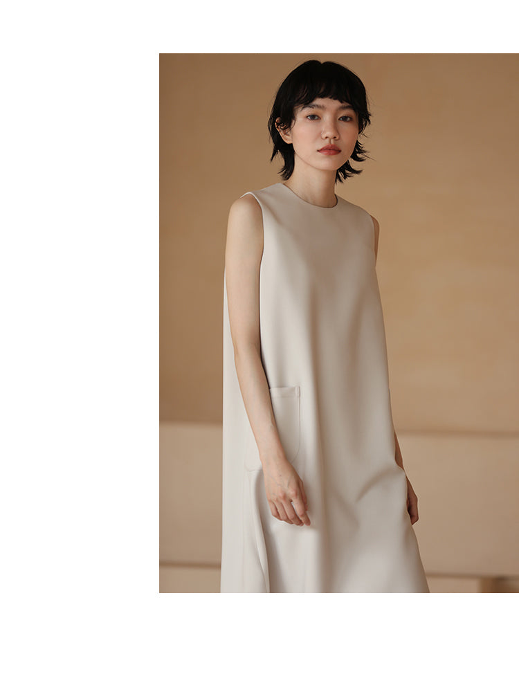 Sand-colored lady sleeveless dress