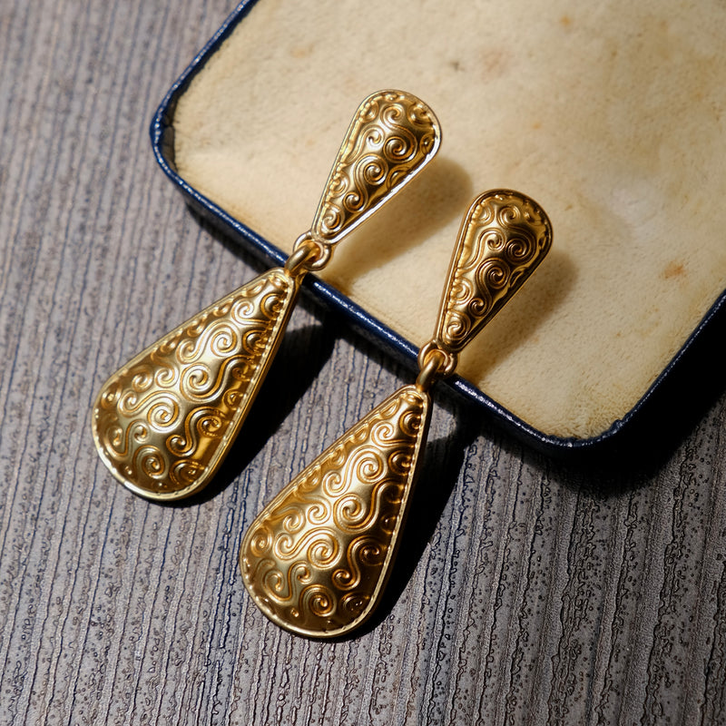 golden biwa earring