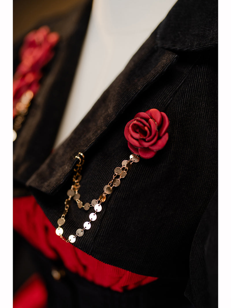 薔薇の舞踏会のジャンパースカートとショートジャケット